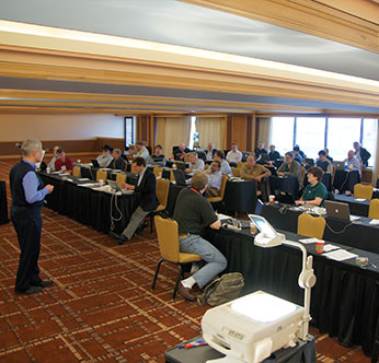 Manfred Koethe presenting